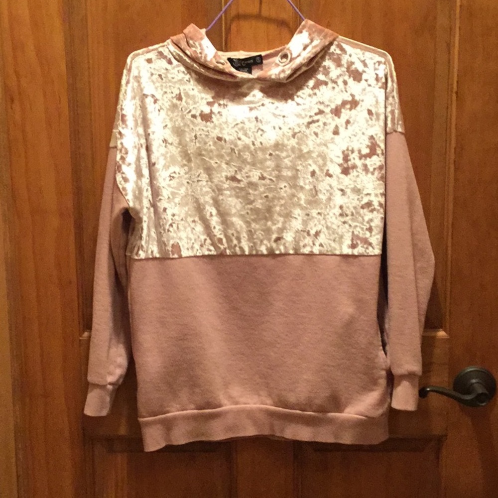 Miss Chevous size S oversized sweat shirt